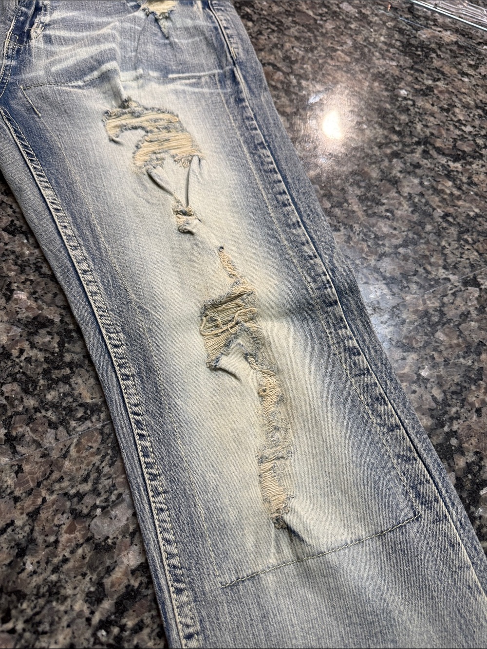 SOC moto Slim Straight Distressed Jeans in Faded Blue ombré 36 - Picture 14 of 15